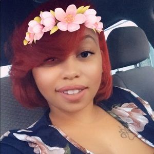 Meet your Posher, Tia